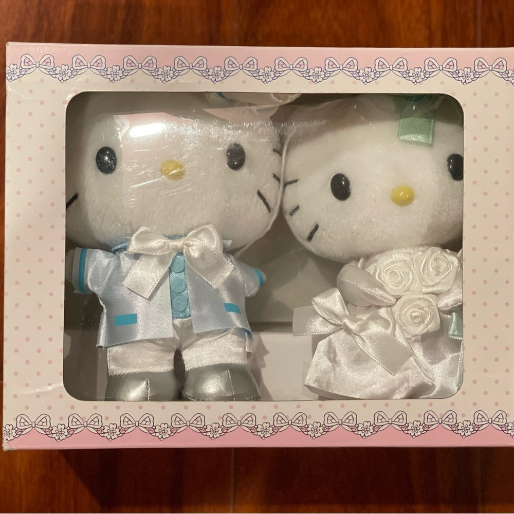 Sanrio Hello Kitty Wedding Doll set